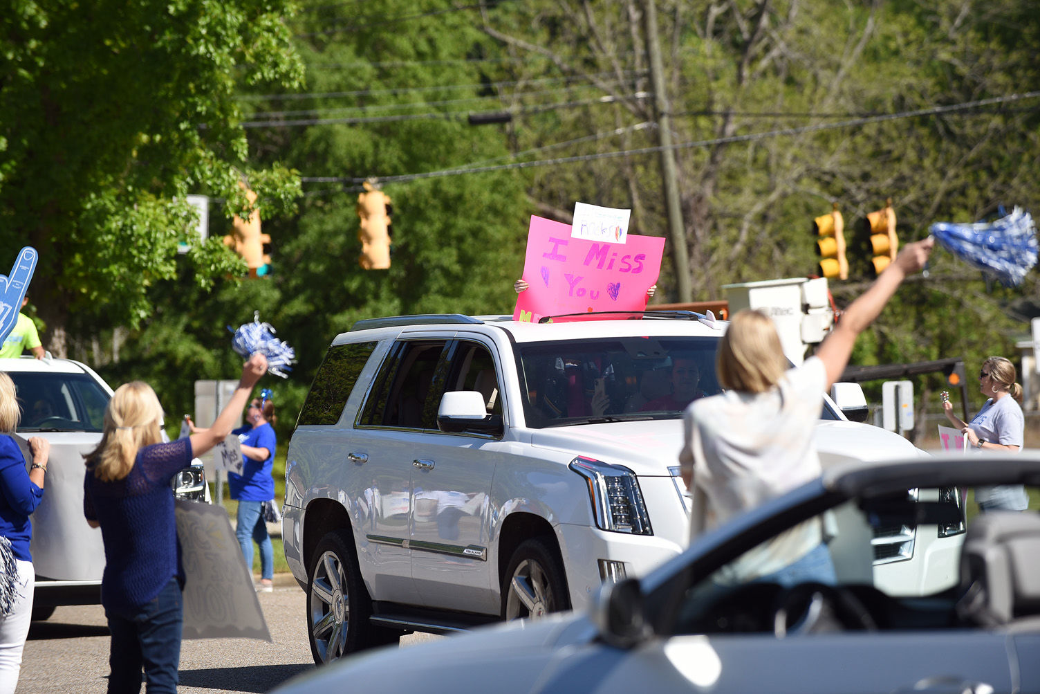Teachers hold parade for students at Houston Academy